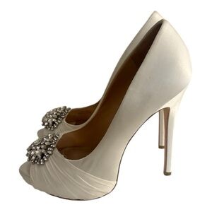 Badgley Mischka | Satin Peep Toe Rhinestone Heels pumps sz 7 wedding bridal prom